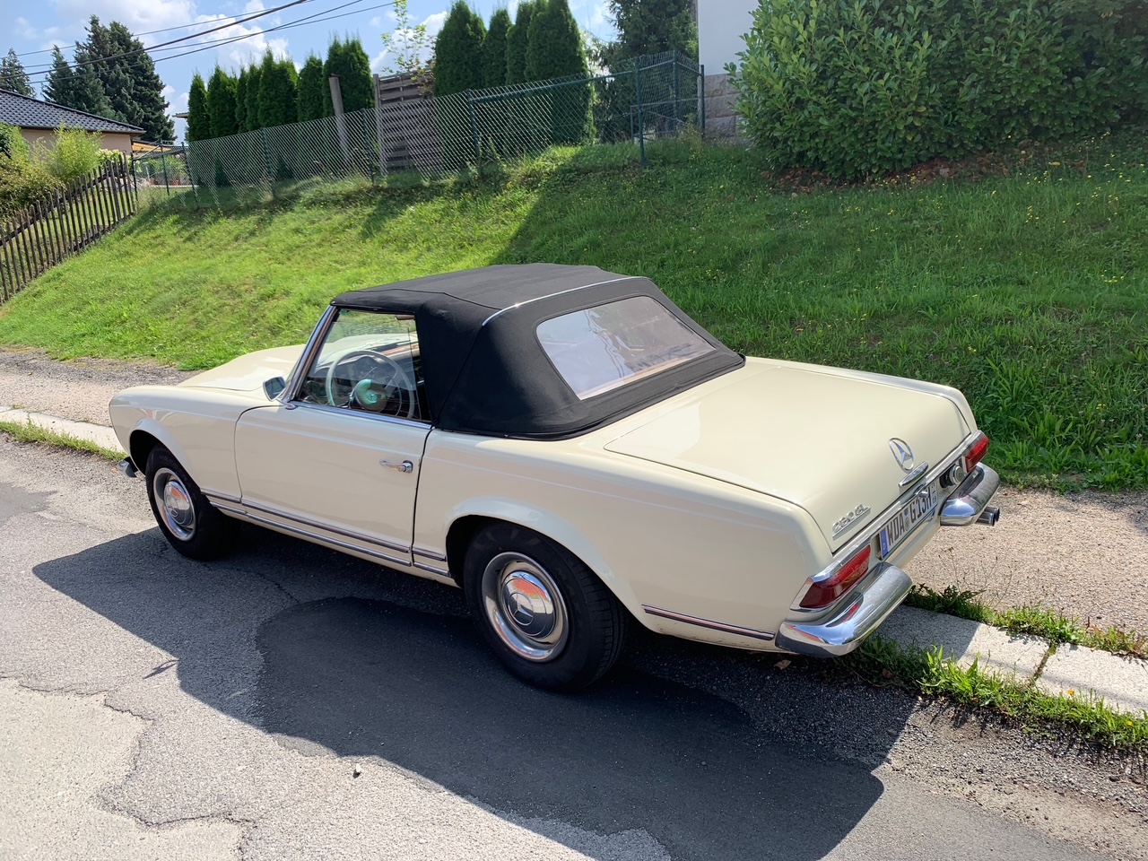 Bild 2 vom Mercedes 230SL